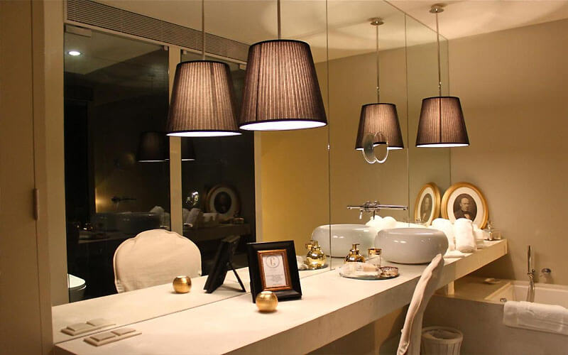 carmos boutique hotel details